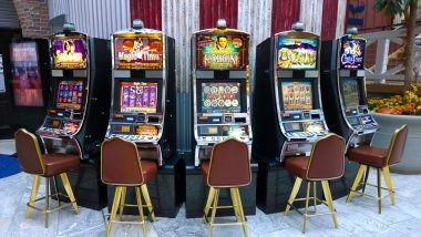 n77 slot deposit confirmation screen showing BRI Transfer success
